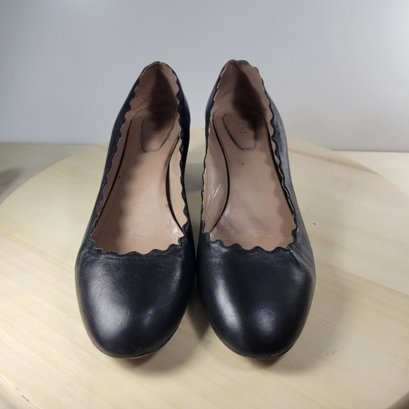 Chloé Lauren Scalloped Block Heel Pumps in Black Leather EU Size 38.5 US… - Picture 2 of 14